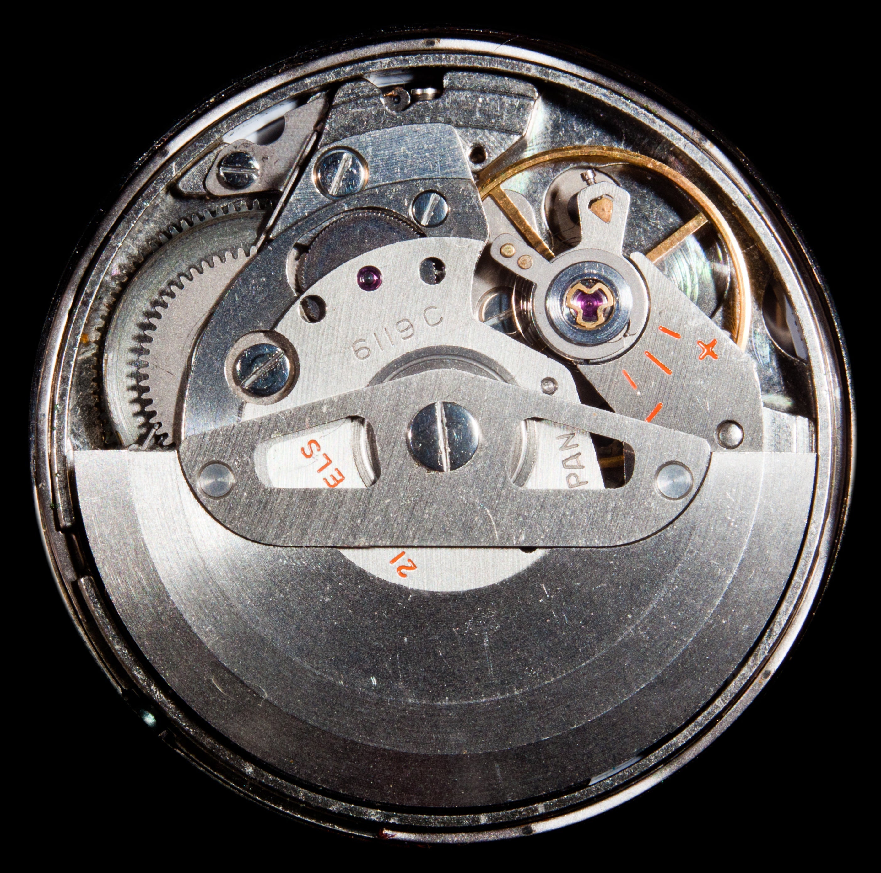 Automatic Watch Not Keeping Time? 5 Common Issues and How We Fix Them ...