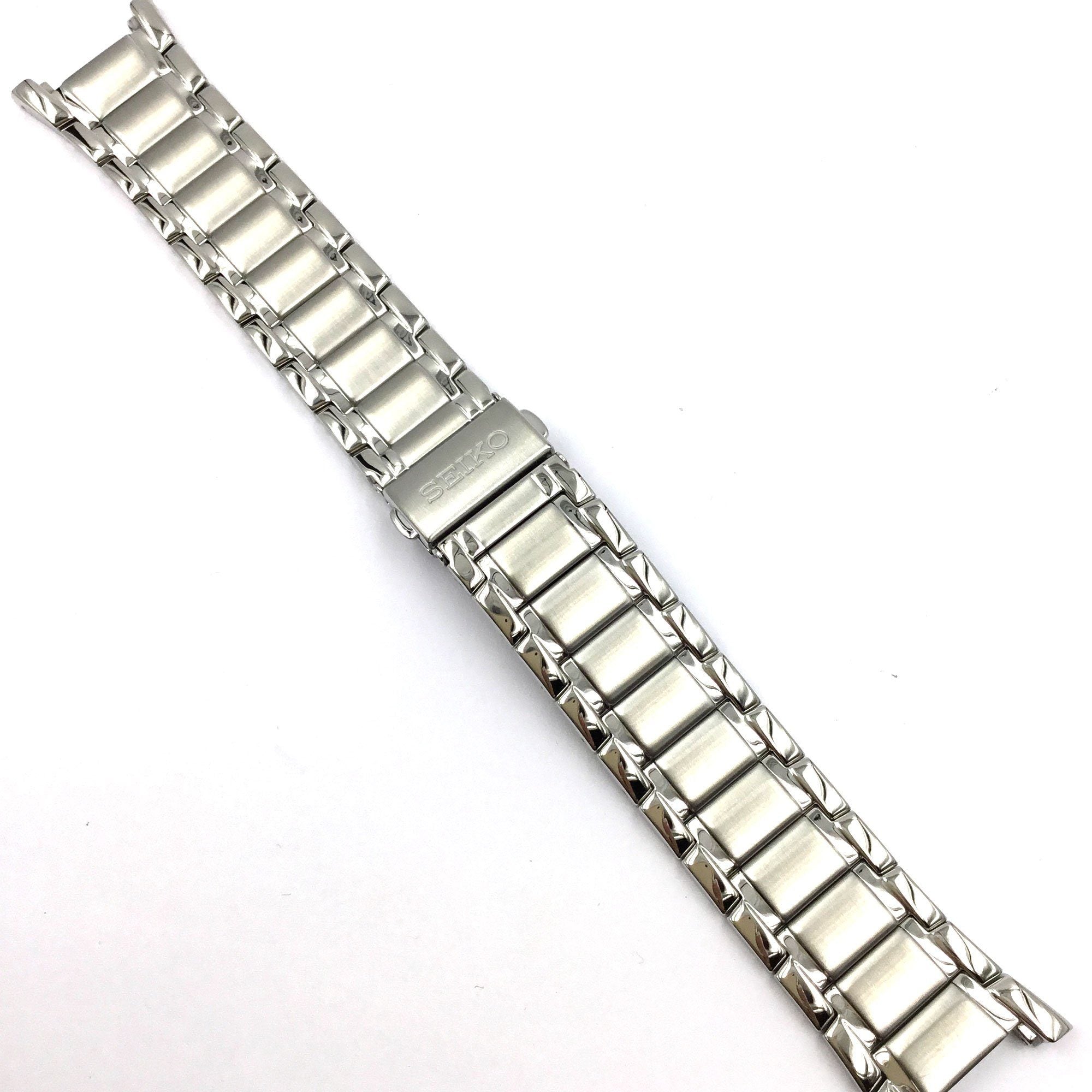 Seiko Men's SNE333 Stainless Steel Solar Watch Bracelet – Total